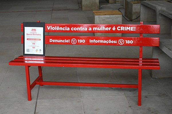 campanha-banco-vermelho