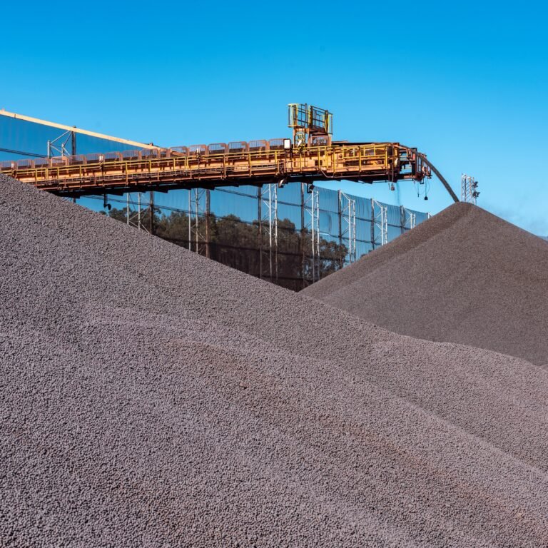 Samarco - pilha de pelotas de minério de ferro - crédito Daniel Mansur